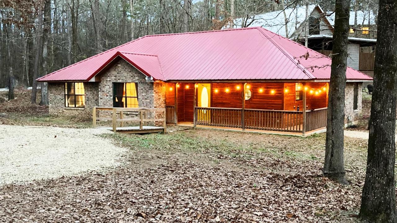 3Bd Cabin Family Fun Arcade Games Fire Pit 5 Min From Lake Fishing Hunting Broken Bow Bagian luar foto